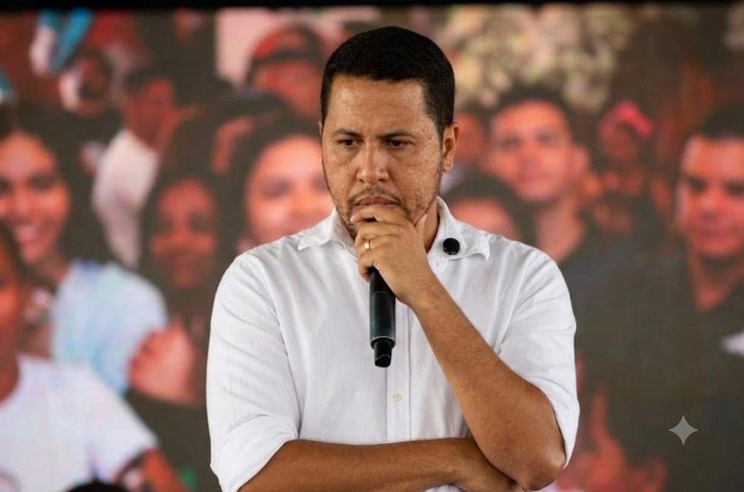 Prefeito Agenor Junior de Novo Horizonte do Norte diz ter se sentido constrangido após declarações de vereador durante sessão