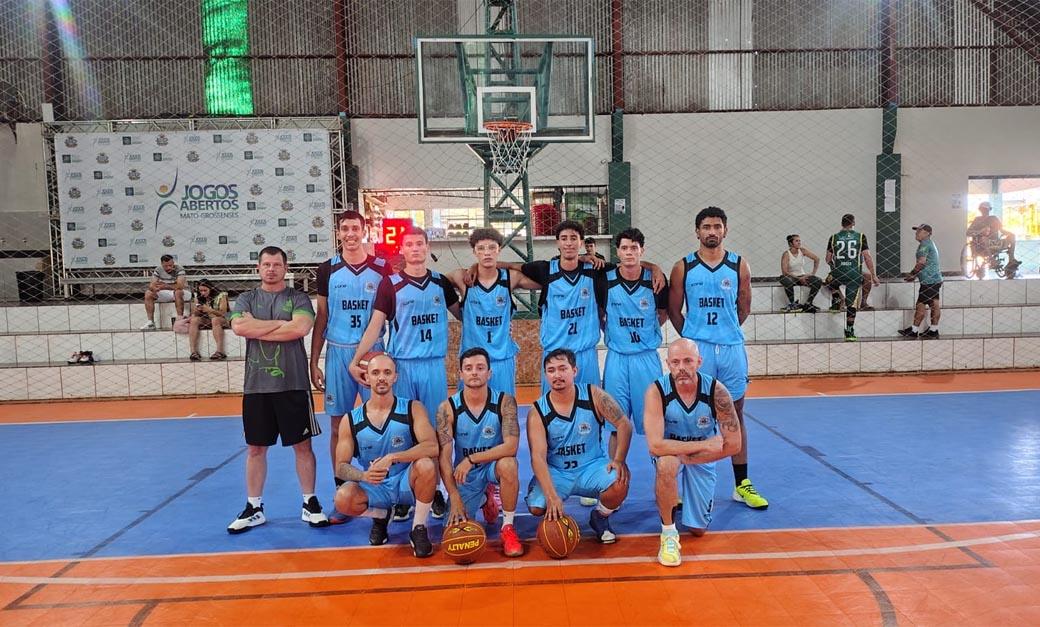 Parceria leva atletas de basquete de Juara a representar Juína nos Jogos Abertos em Campo Novo do Parecis